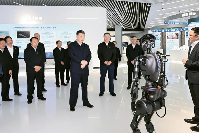 习主席3.png