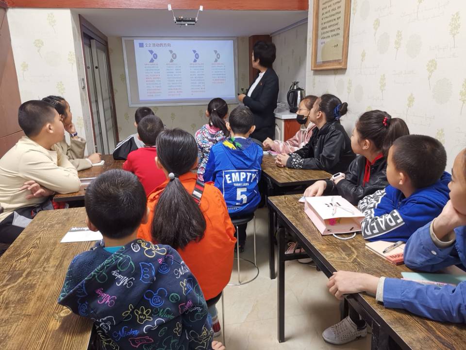 认真听课.jpg